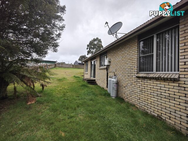 18 Que Street WARATAH TAS 7321