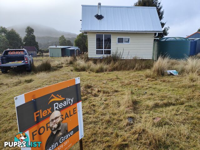 25 Walker Street WARATAH TAS 7321