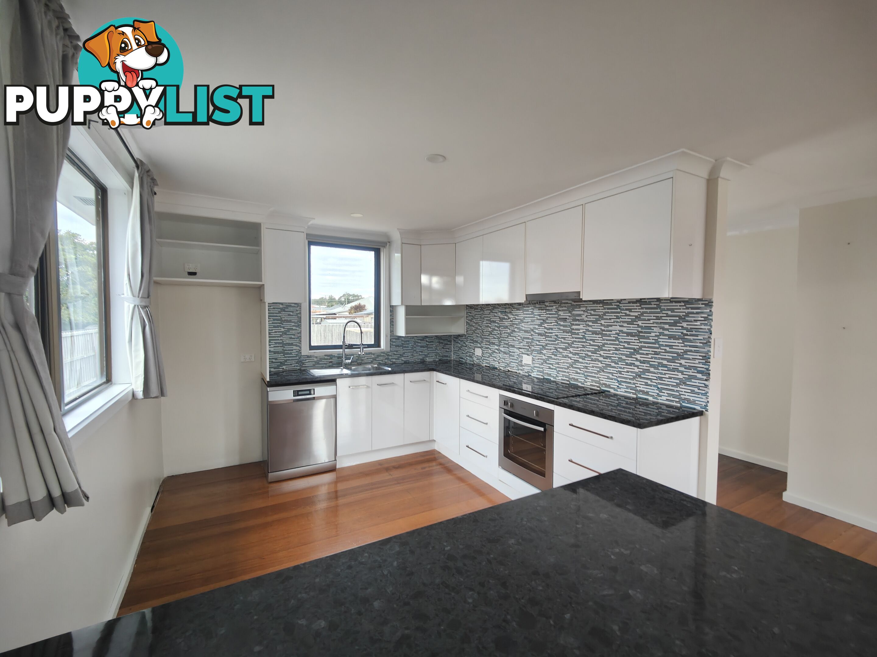 60 Arthur Street SOMERSET TAS 7322