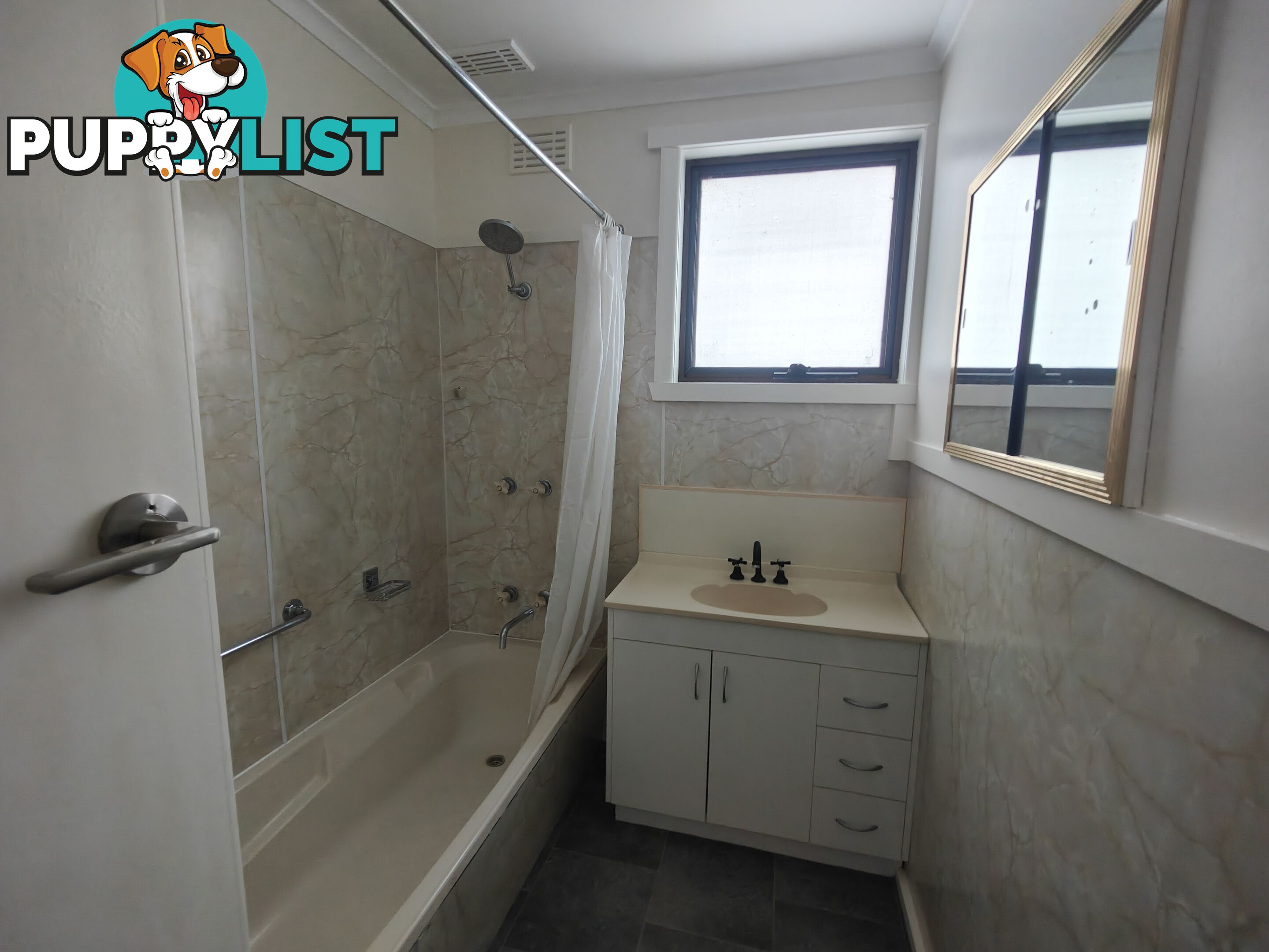 60 Arthur Street SOMERSET TAS 7322