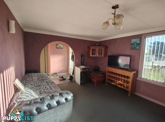 6 Little Quiggin Street WARATAH TAS 7321