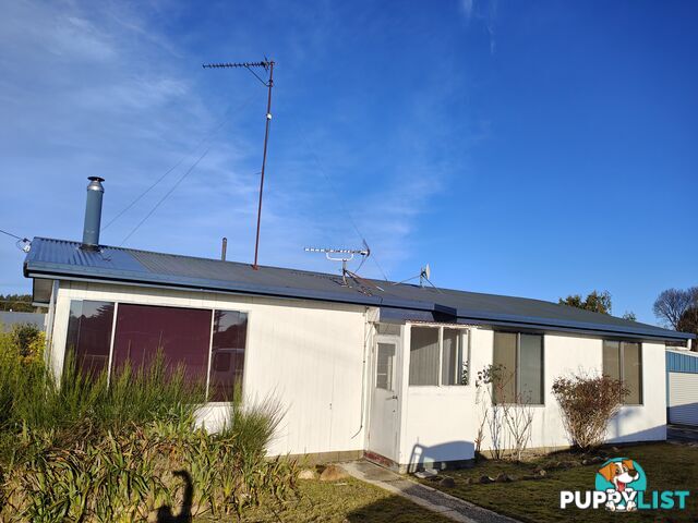 6 Little Quiggin Street WARATAH TAS 7321