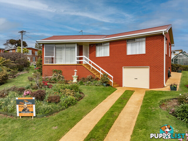 2 Churchill Avenue UPPER BURNIE TAS 7320