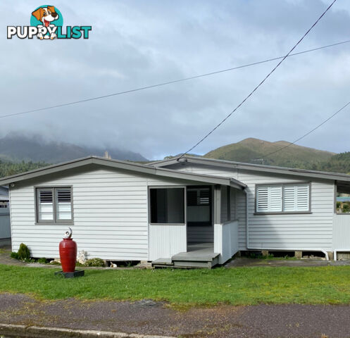 17 Murray Street QUEENSTOWN TAS 7467