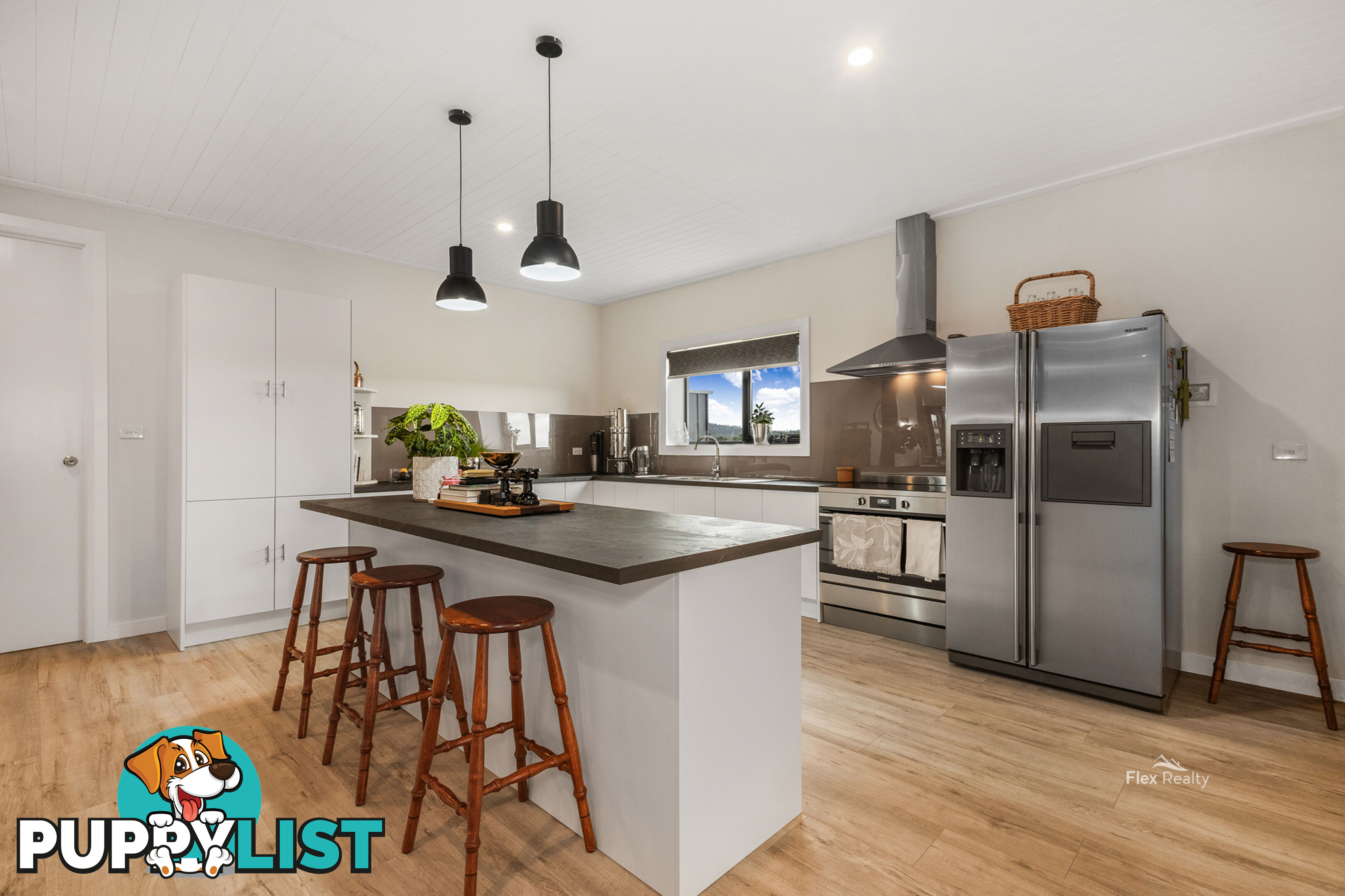 662 Waratah Road WARATAH TAS 7321