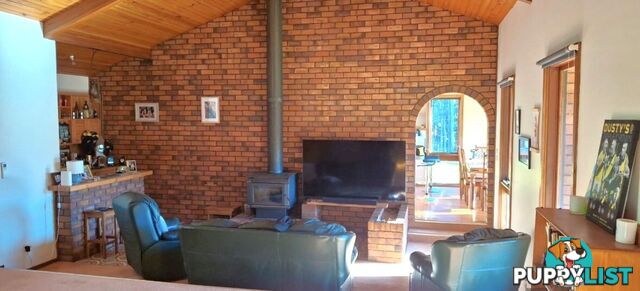 98 Creamery Road SULPHUR CREEK TAS 7316