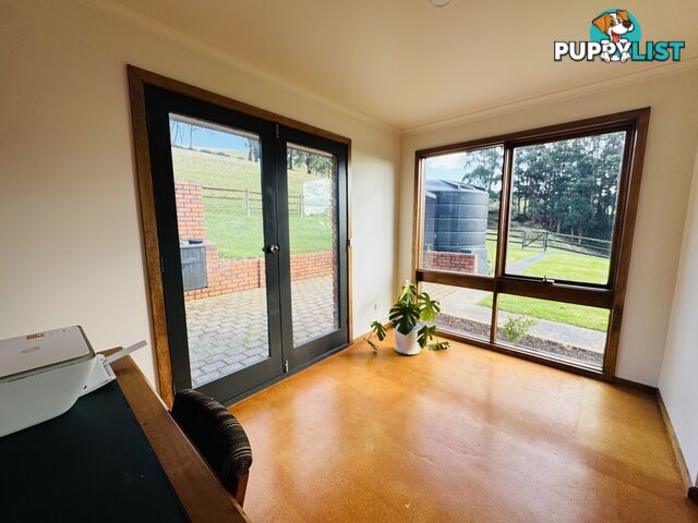 98 Creamery Road SULPHUR CREEK TAS 7316
