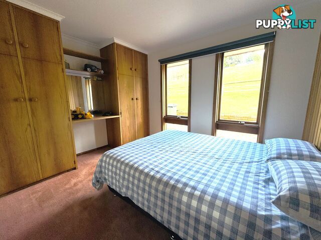 98 Creamery Road SULPHUR CREEK TAS 7316