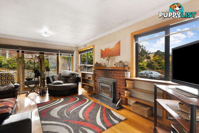 5 Aileen Crescent HILLCREST TAS 7320