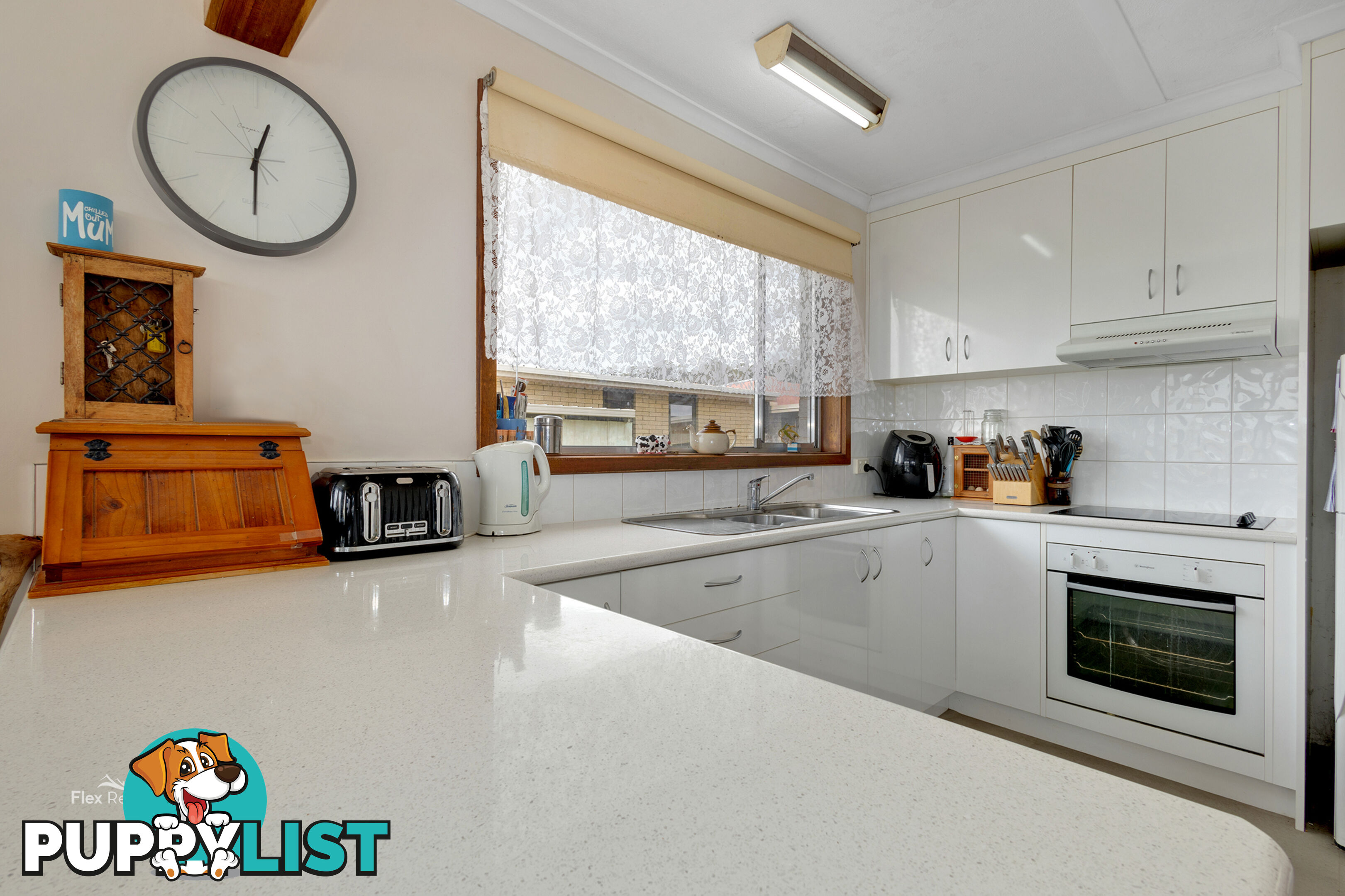 28 Simpson Street SOMERSET TAS 7322