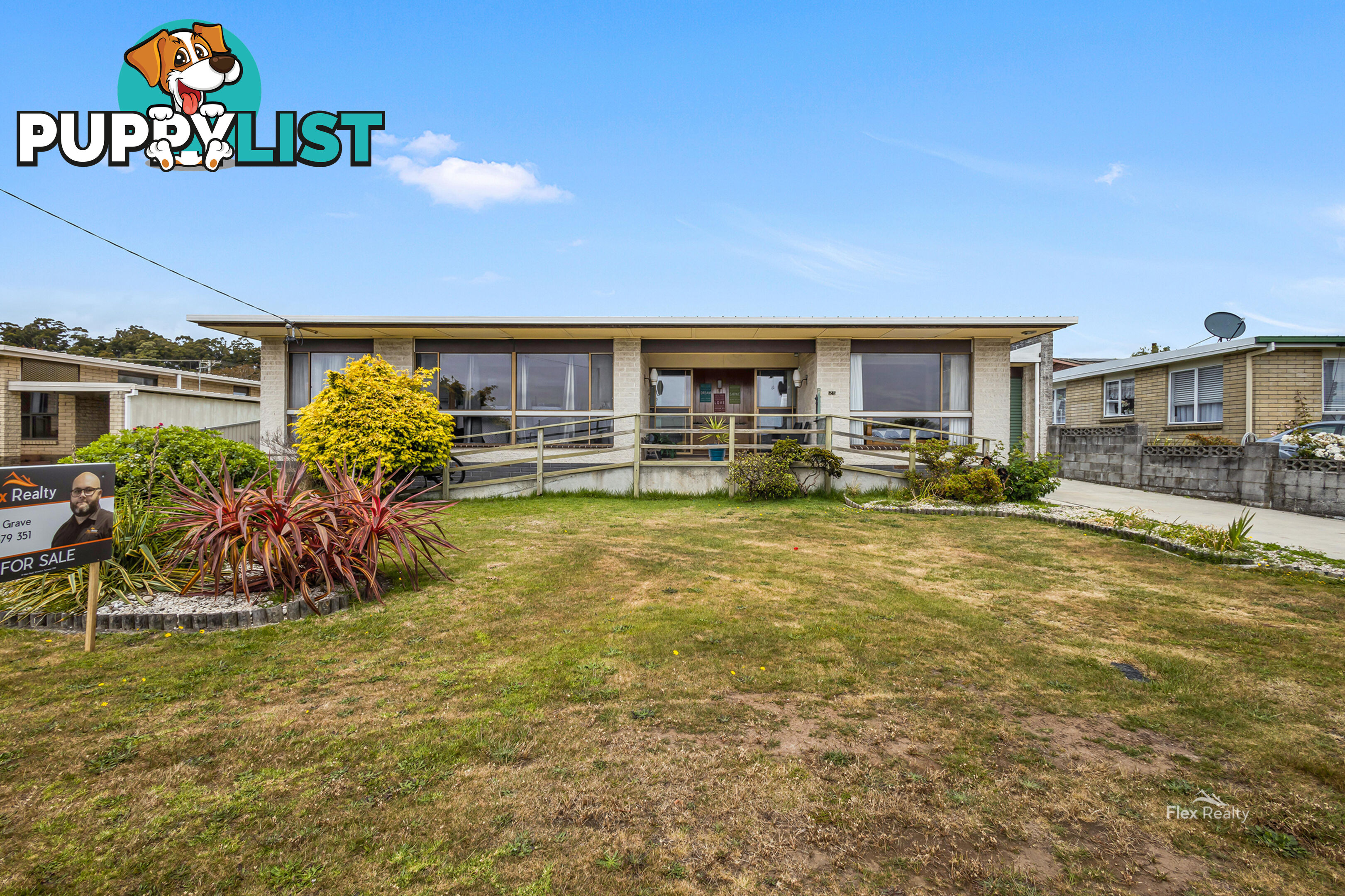 28 Simpson Street SOMERSET TAS 7322