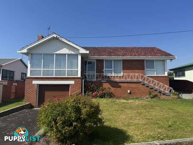 5 Athol Street SOMERSET TAS 7322