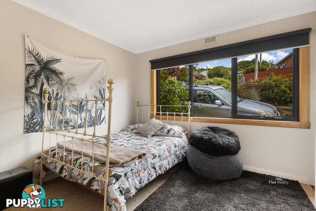 5 Aileen Crescent HILLCREST TAS 7320