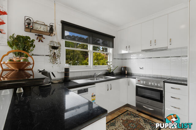 5 Aileen Crescent HILLCREST TAS 7320