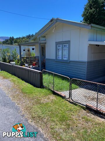 9 Pillinger Street QUEENSTOWN TAS 7467