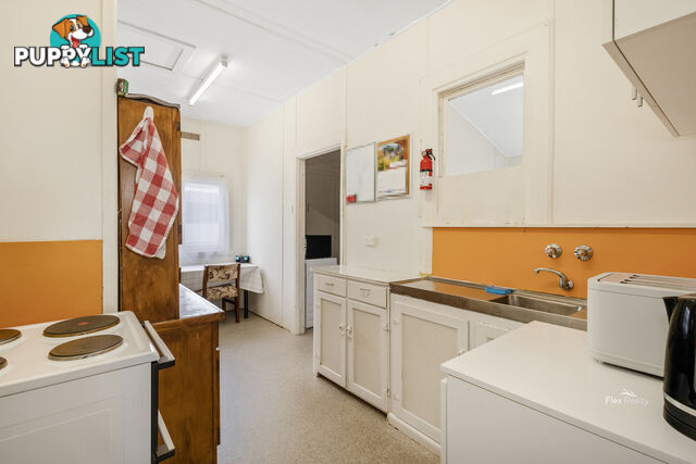1 19 George Street SOMERSET TAS 7322