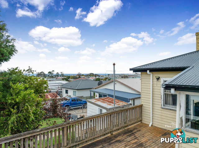 1 19 George Street SOMERSET TAS 7322
