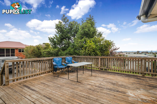 1 19 George Street SOMERSET TAS 7322