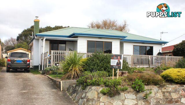 52 Simpson Street SOMERSET TAS 7322