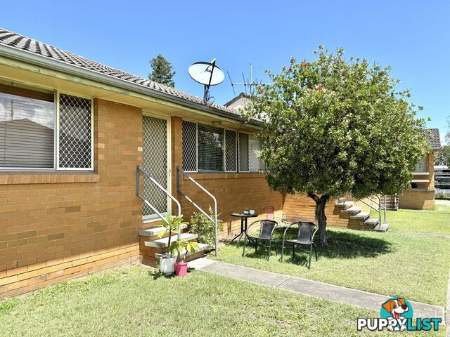 2/7 Sweet Street WARNERS BAY NSW 2282