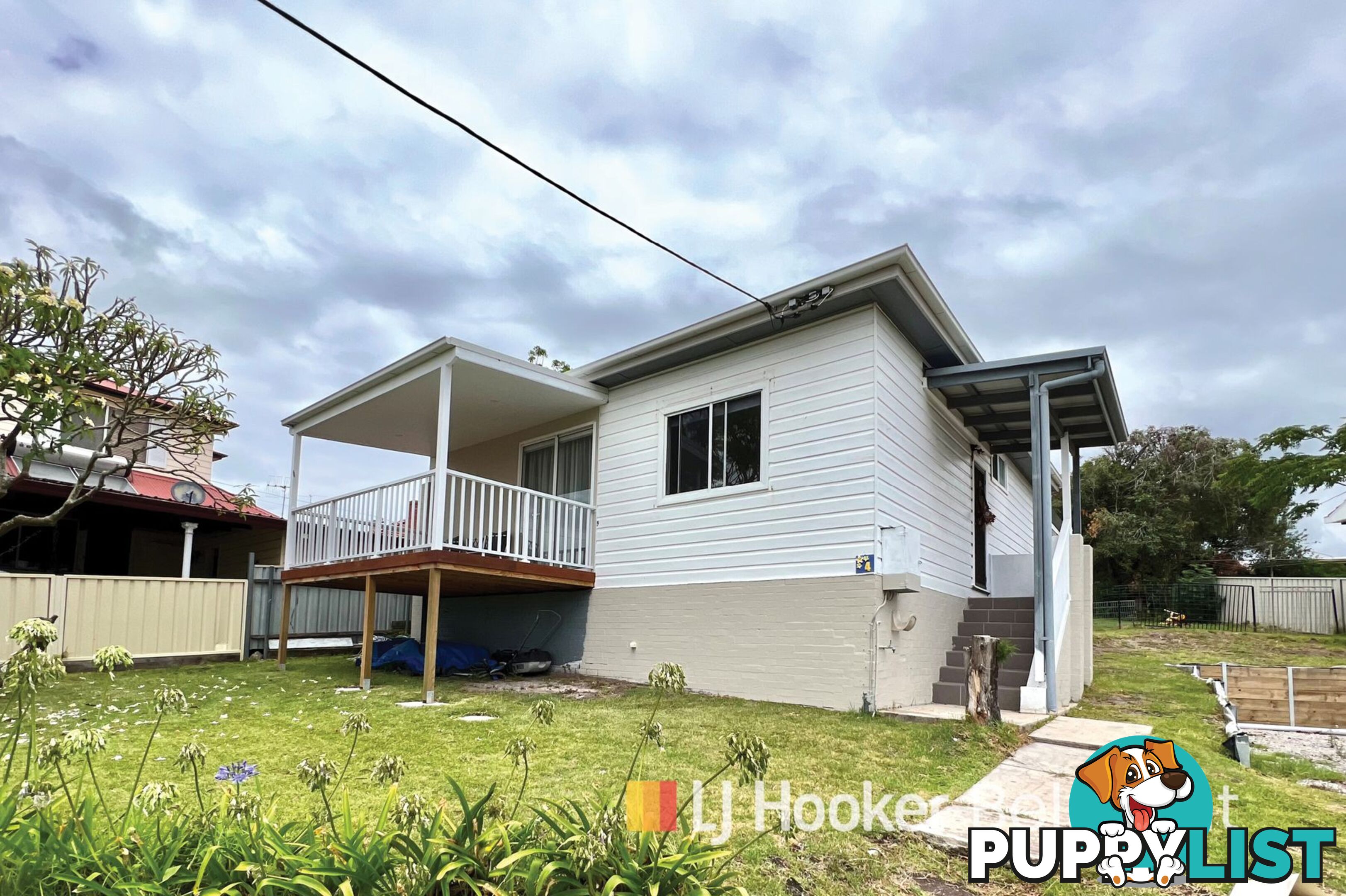 4 Crown Street BELMONT NSW 2280