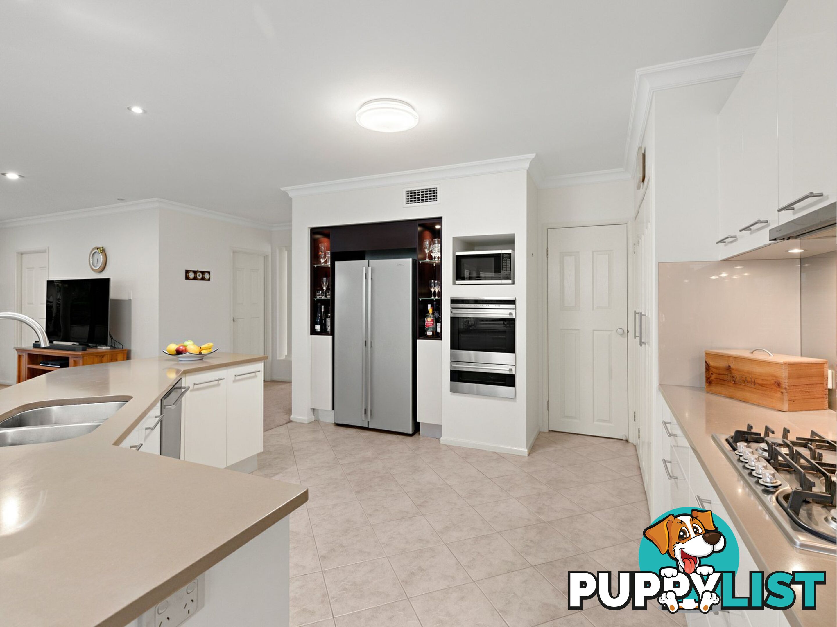 1 Whipbird Way BELMONT NSW 2280