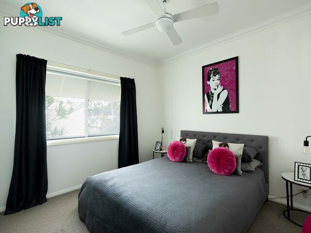 22 Docker Street MARKS POINT NSW 2280