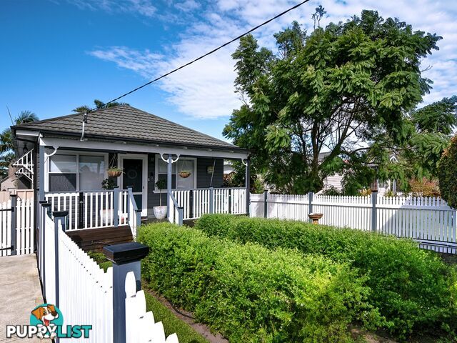 22 Docker Street MARKS POINT NSW 2280