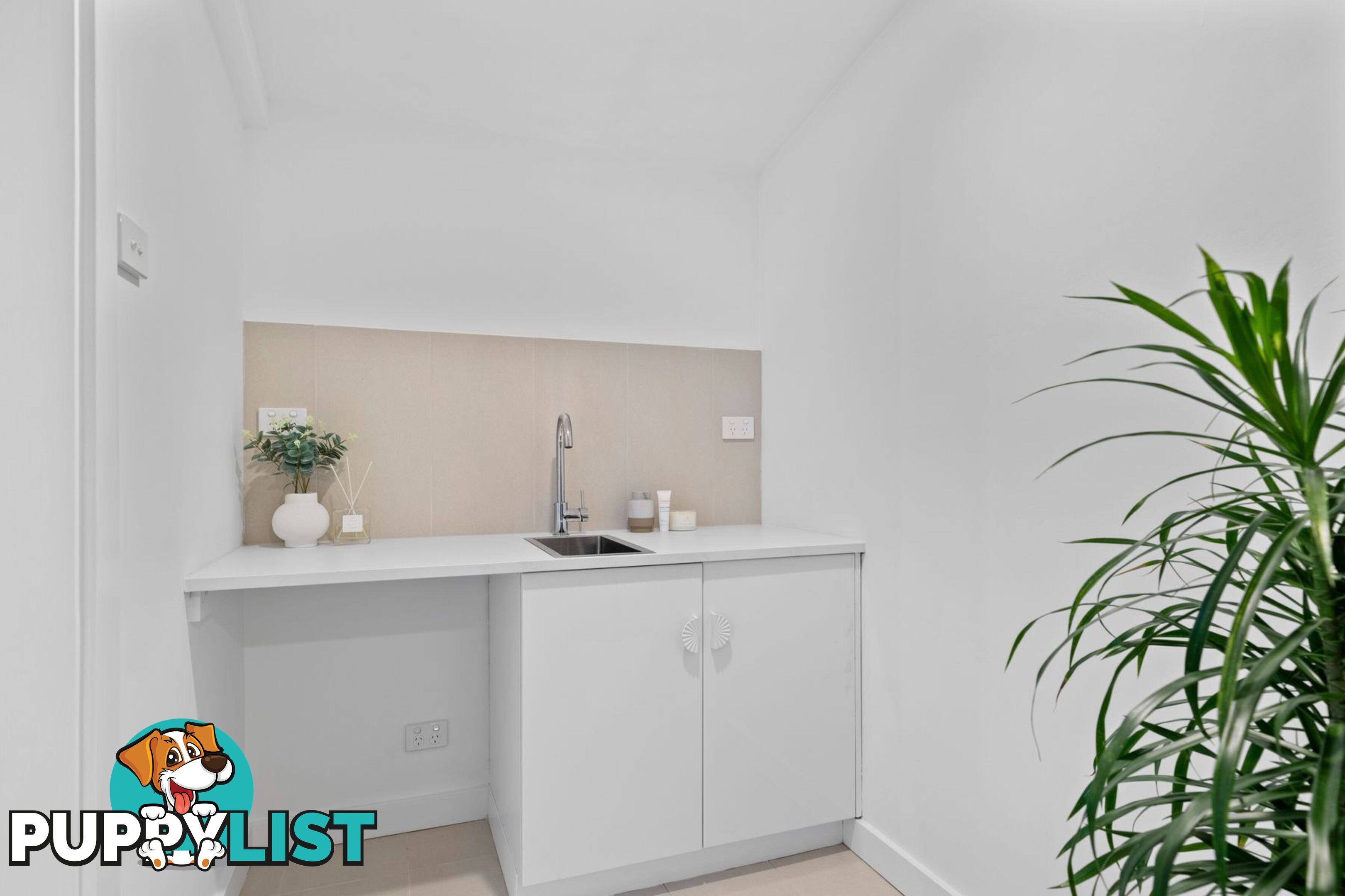 18 Beach Street BELMONT SOUTH NSW 2280