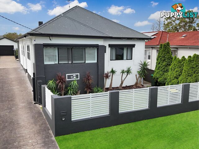 13 Stanley Street BELMONT NSW 2280