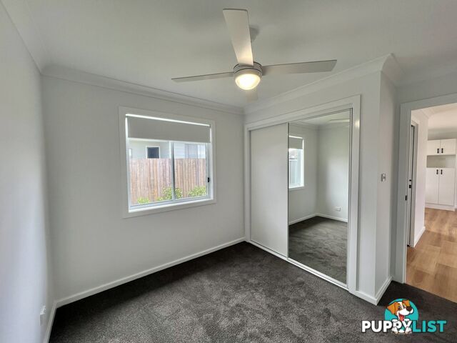 50a Deane Street BELMONT NSW 2280