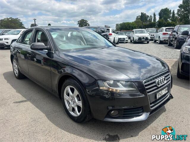 2010 AUDI A4  B88KMY10 SEDAN