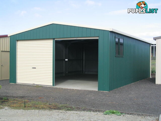 DOUBLE GARAGE