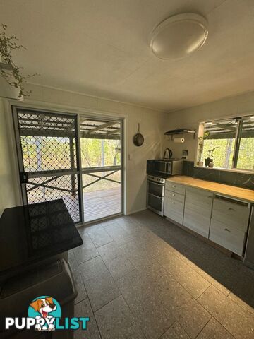 36 CARLISLE CRESCENT BLOOMSBURY QLD 4799