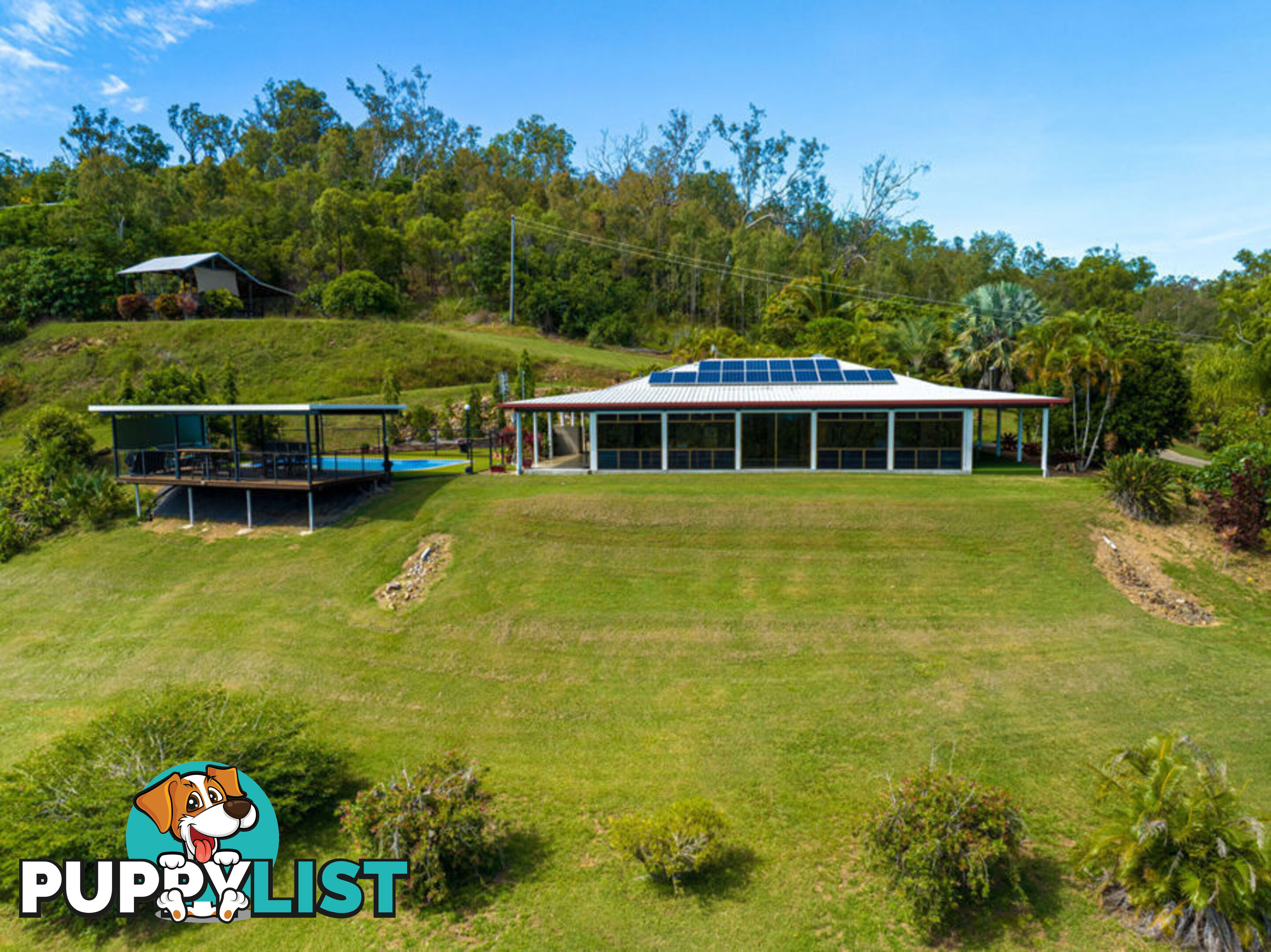 11 O'FLYNN CRESCENT MIDGE POINT QLD 4799