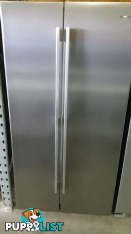 Westinghouse stainless steel fridge 610 liter