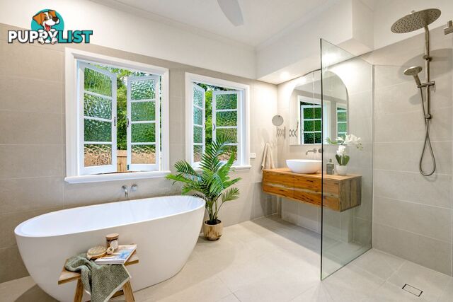 3 Fulton Close WHITFIELD QLD 4870