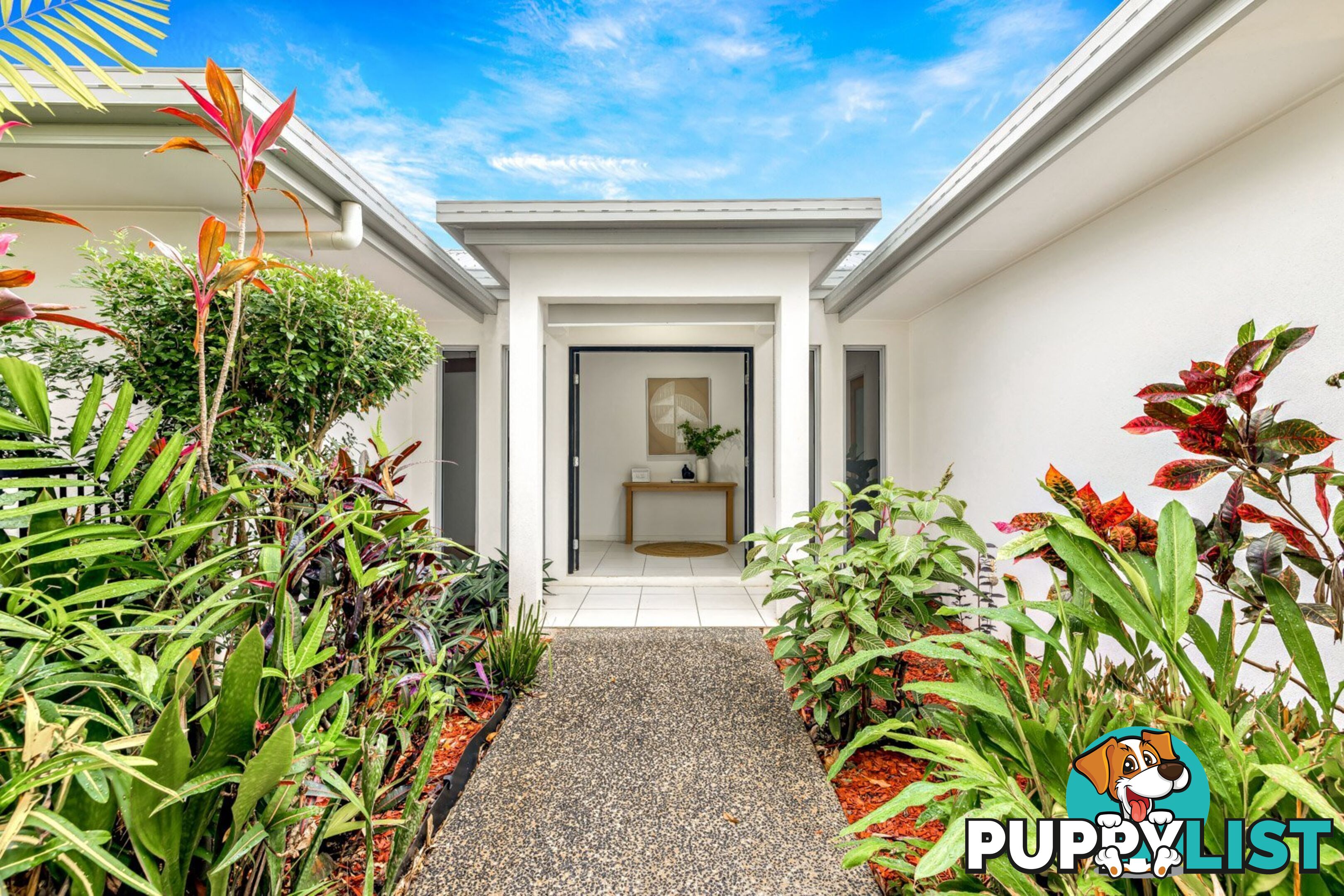 19 Springbrook Avenue REDLYNCH QLD 4870