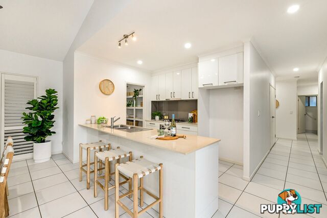 19 Springbrook Avenue REDLYNCH QLD 4870
