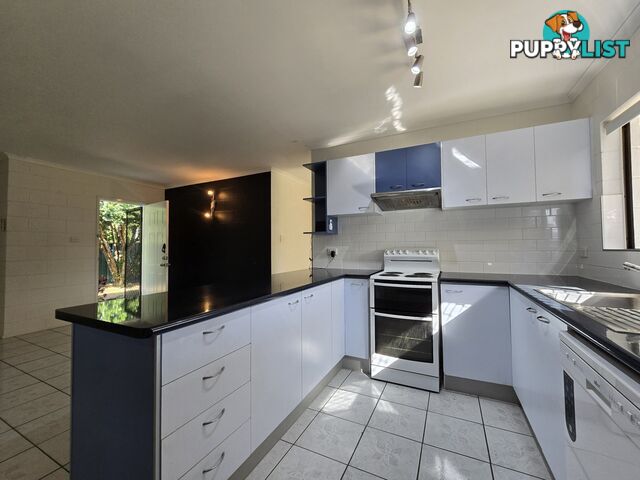 14 Anderson Road WOREE QLD 4868
