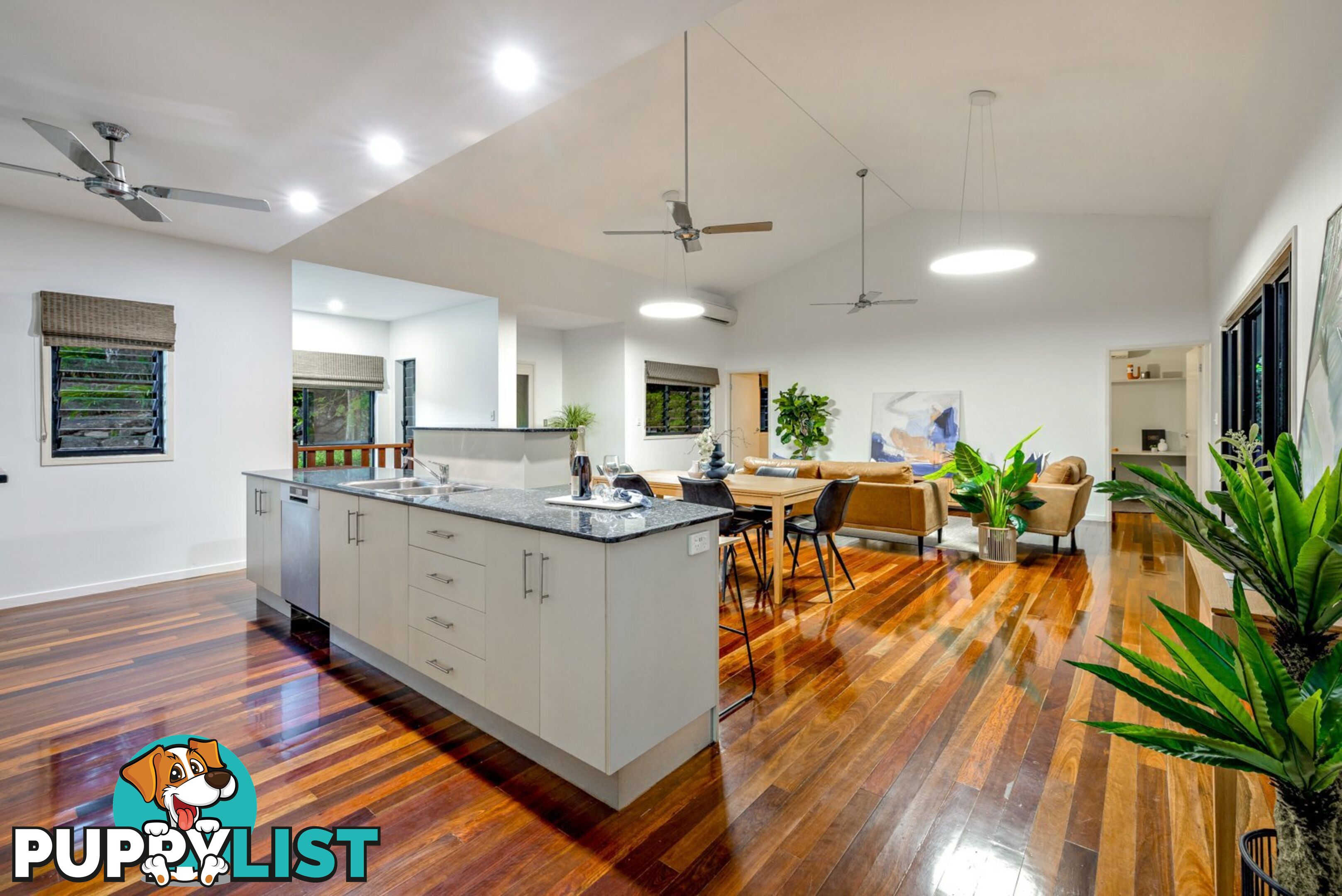 4 Planchonella Close EDGE HILL QLD 4870