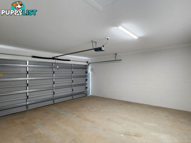 8 Creekview Parade BENTLEY PARK QLD 4869