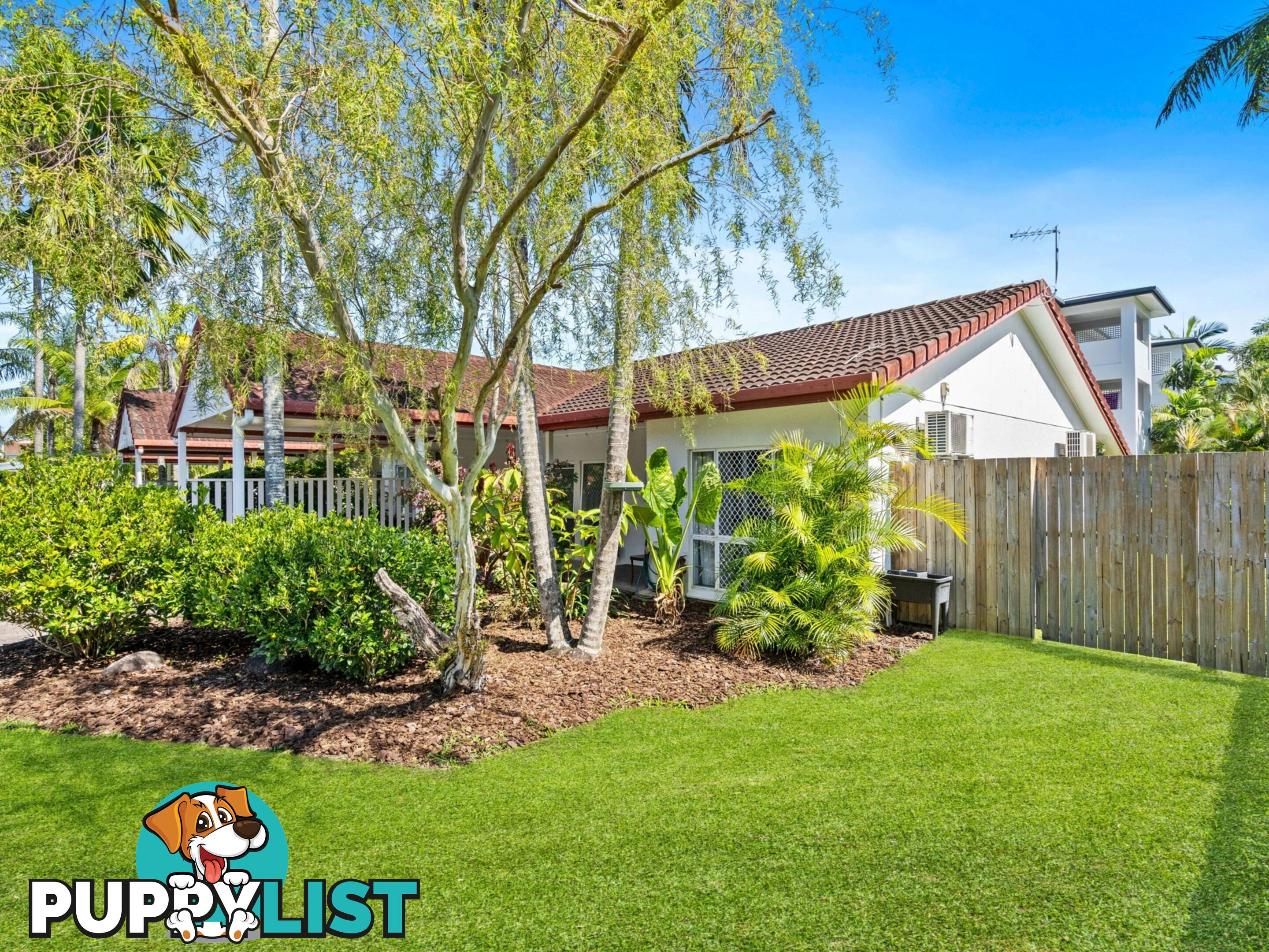 3/30-32 Springfield Crescent MANOORA QLD 4870