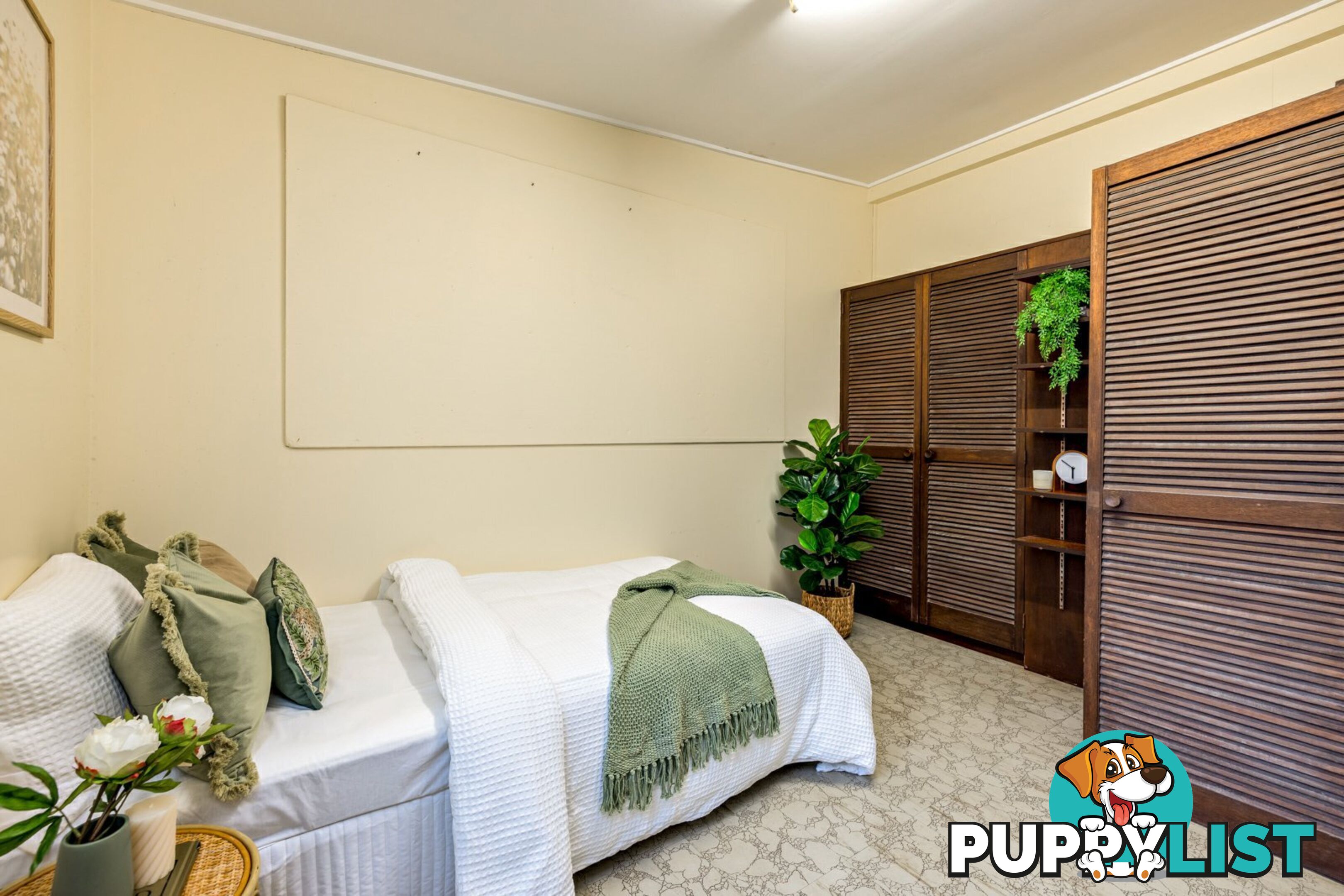 16-18 Oxley Street EDGE HILL QLD 4870