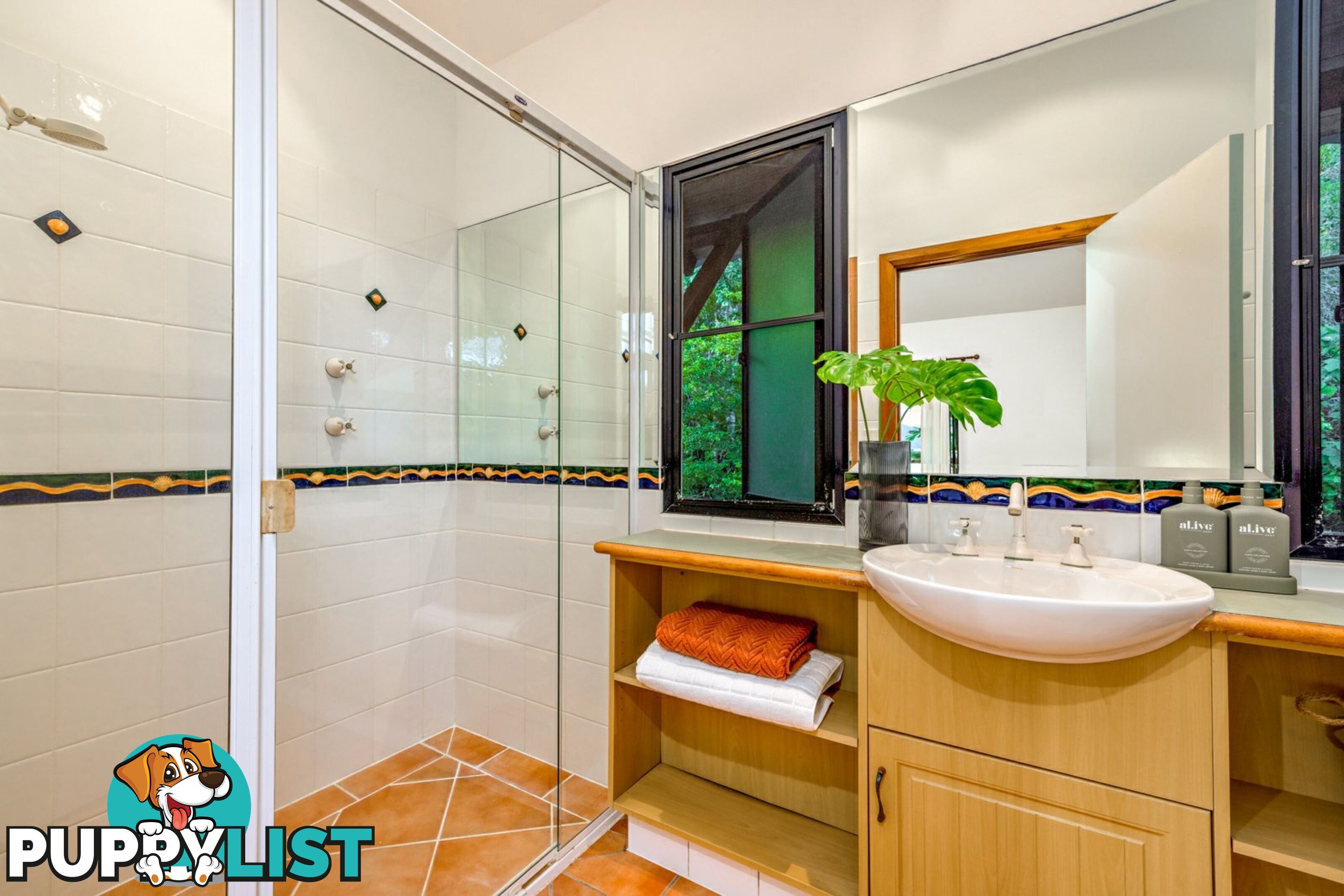 3 Queenley Close EDGE HILL QLD 4870