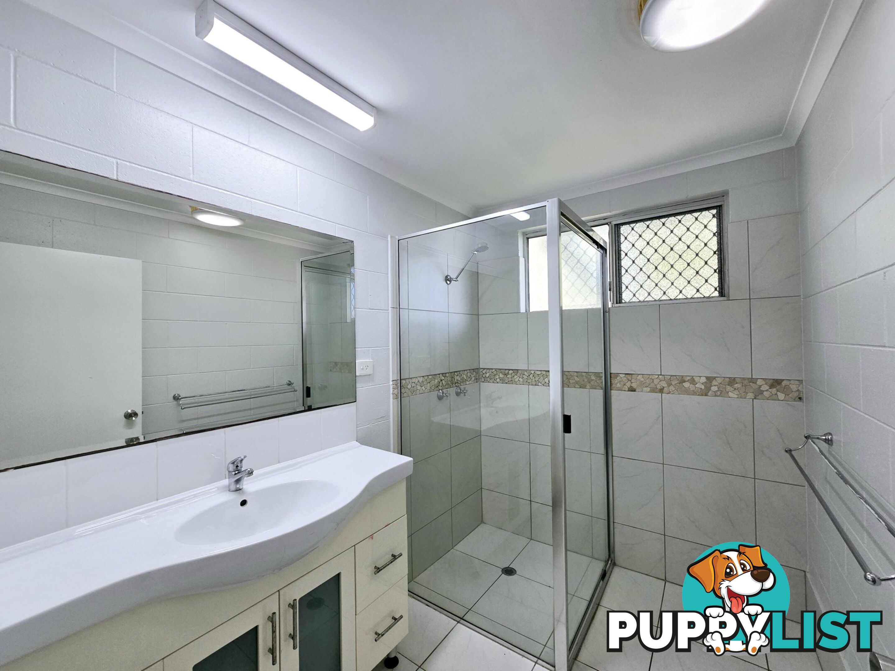 7 Denman Close MANOORA QLD 4870