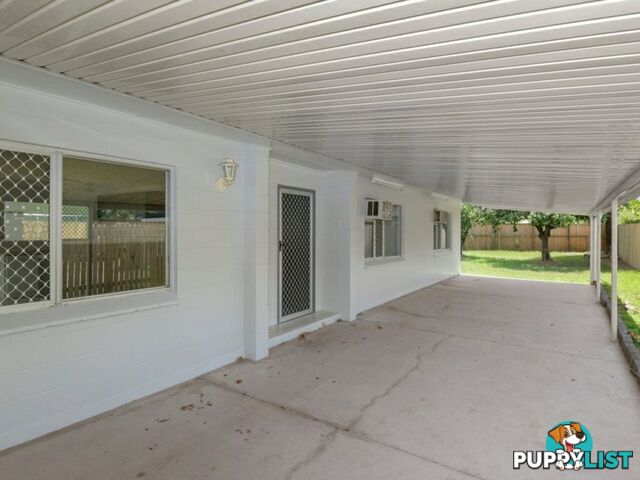 7 Denman Close MANOORA QLD 4870