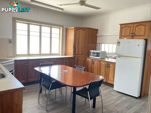 191 Newell Street BUNGALOW QLD 4870
