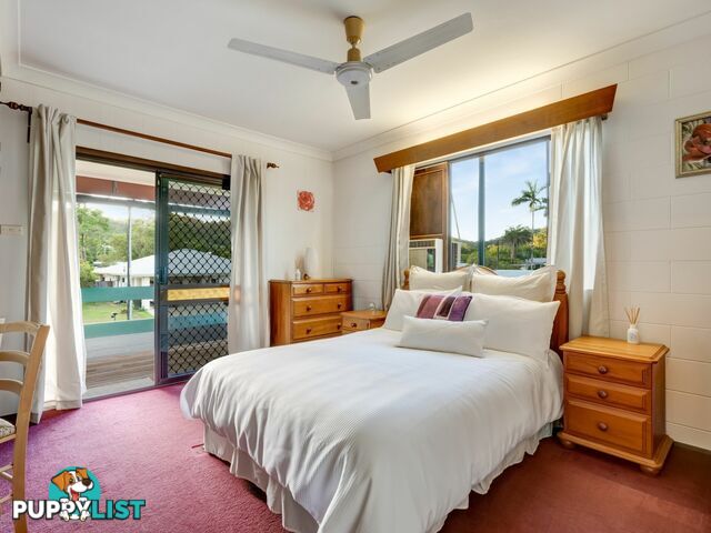 18 Norris Street WHITFIELD QLD 4870