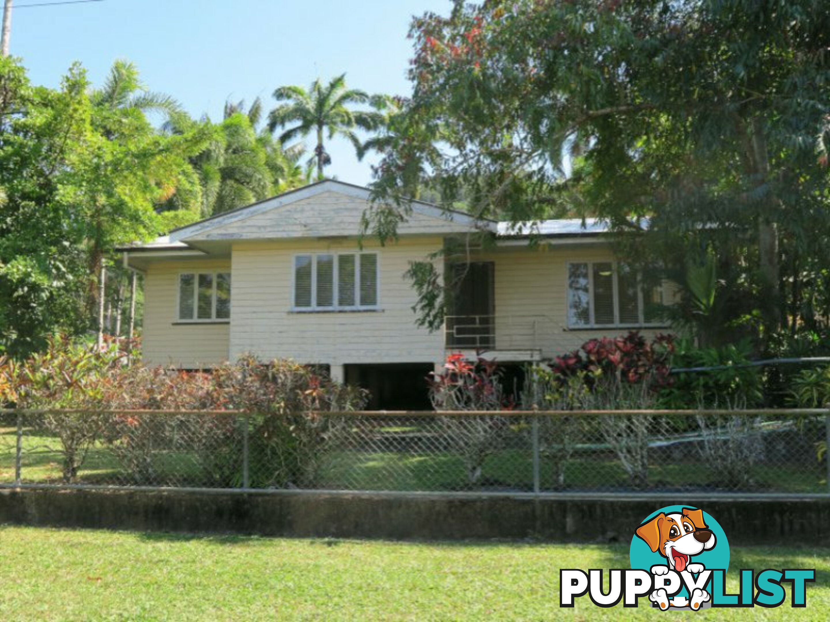 1 Bradford Street WHITFIELD QLD 4870